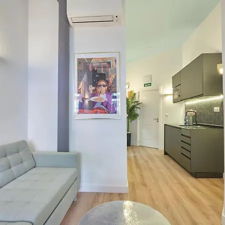 ººrs Citycentre Downtown Wifi Ac Smarttvºº Madrid Exterior photo